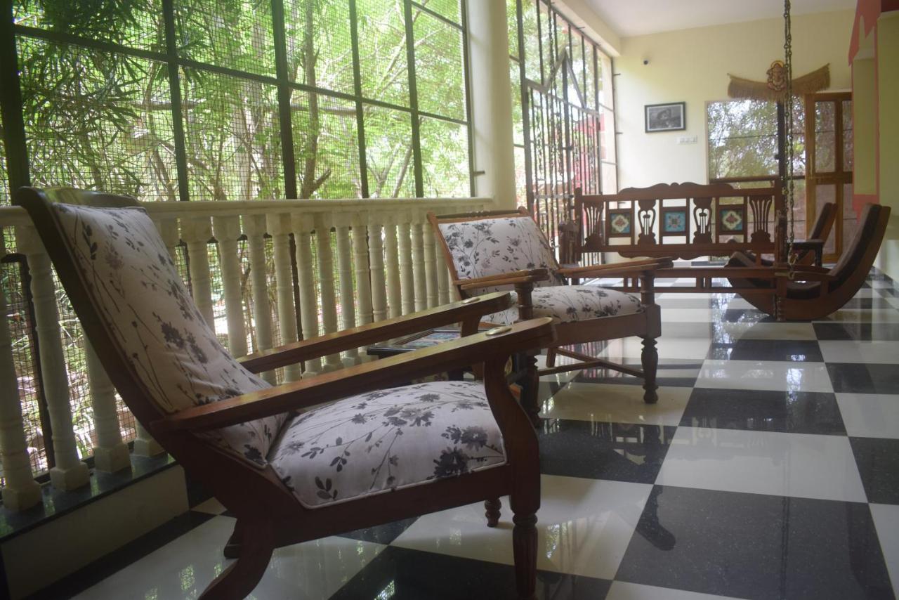 Sharad Baug Homestay ブジ エクステリア 写真