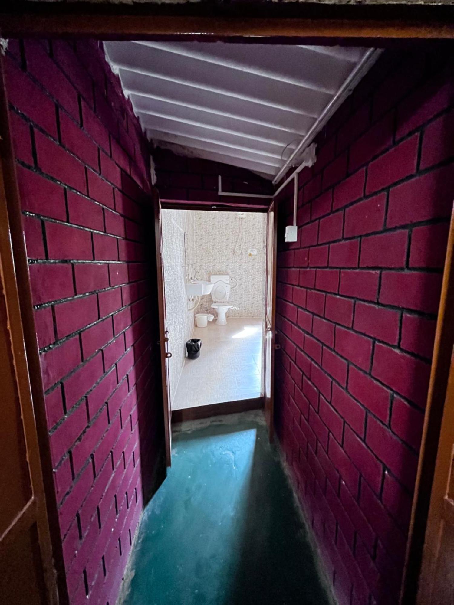 Sharad Baug Homestay ブジ エクステリア 写真