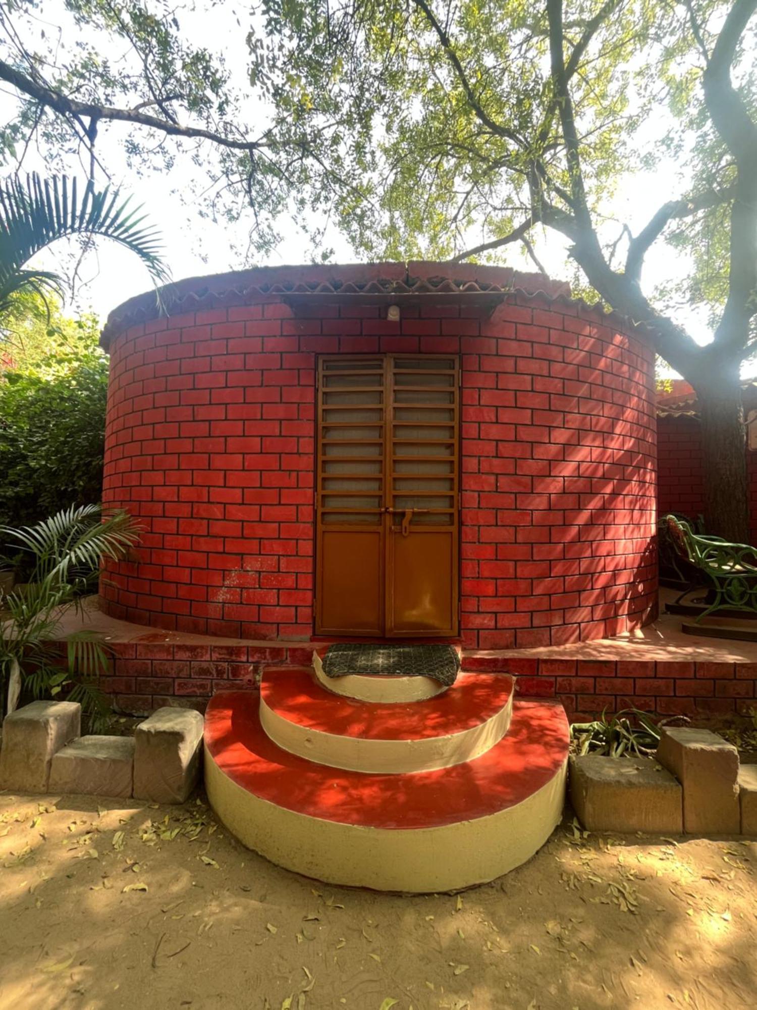 Sharad Baug Homestay ブジ エクステリア 写真